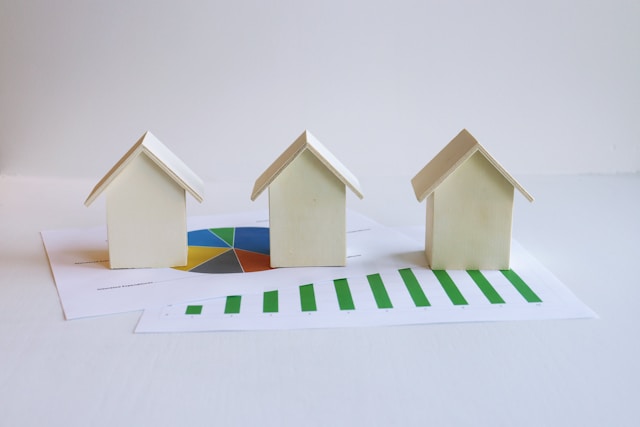 model houses with data